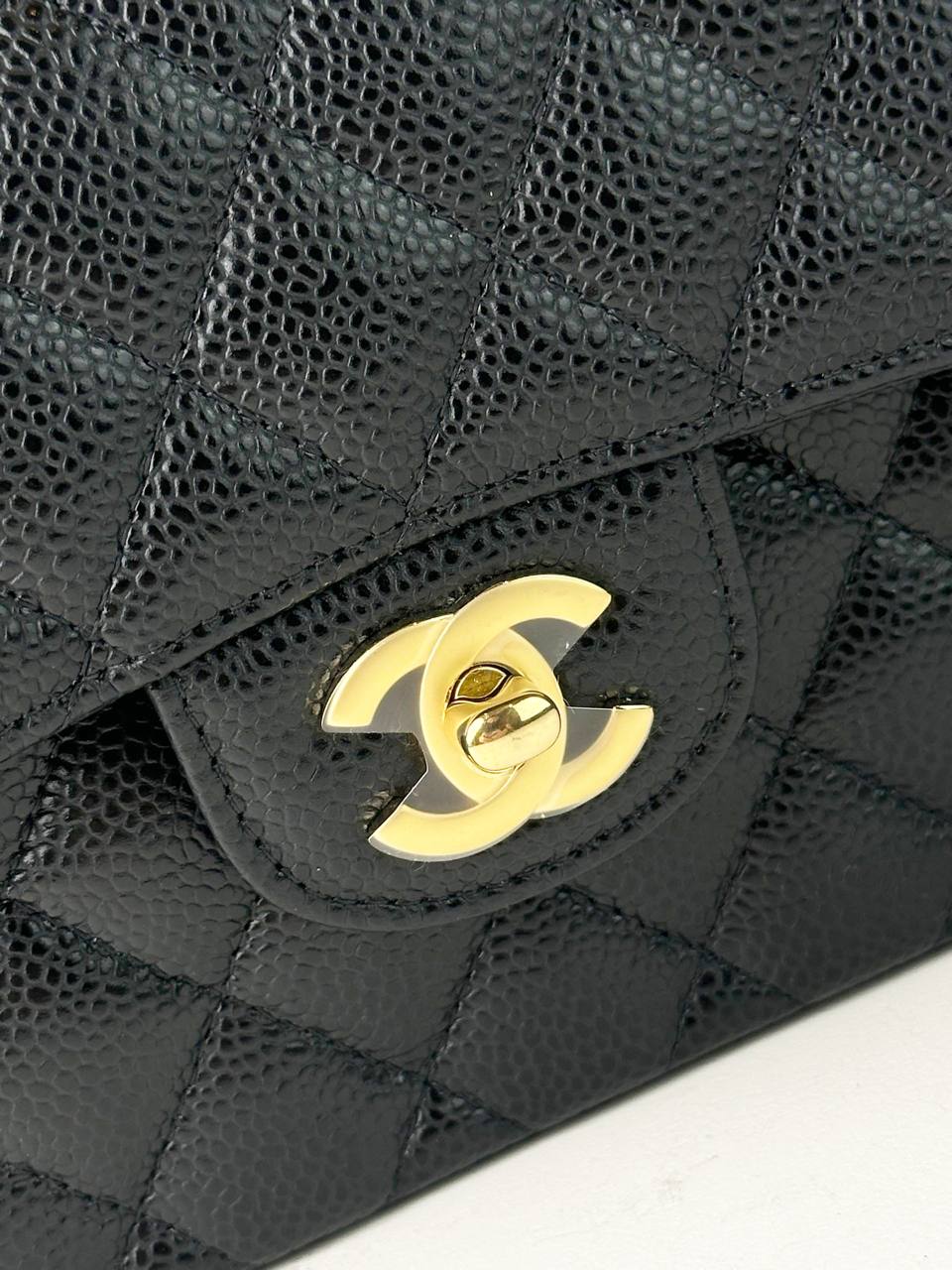 CHANEL CLASSIC FLAP CAVIAR BLACK SMALL SHOULDER BAG GHW
