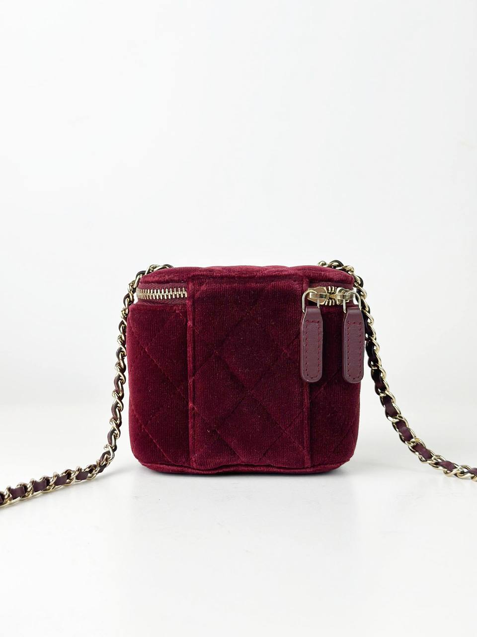 CHANEL MINI RED VELVET DIAMOND PEARL CRUSH VANITY CASE CROSSBODY BAG GHW