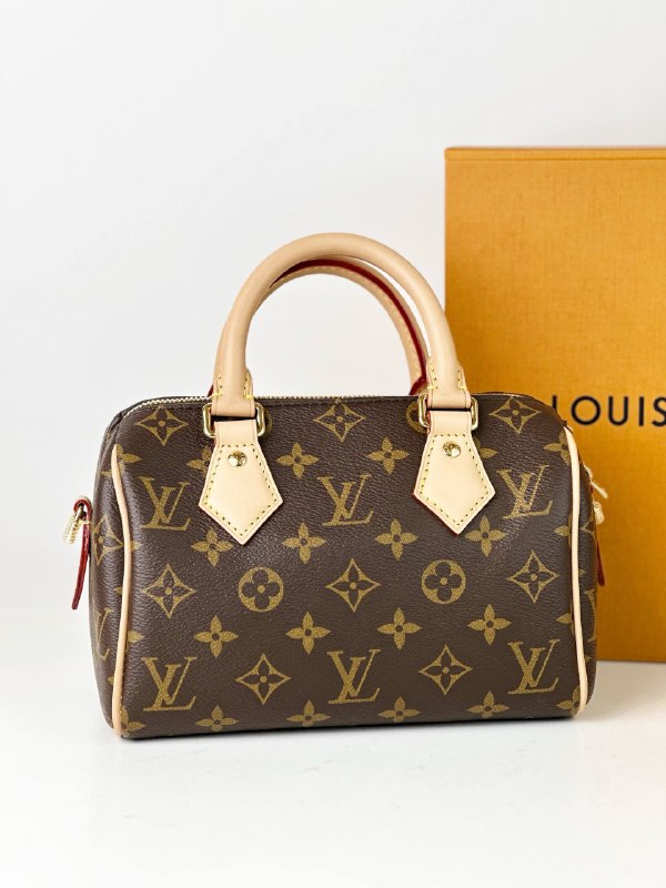 LOUIS VUITTON SPEEDY BANDOULIERE 20 MONOGRAM TOP HANDLE BAG WITH BEIGE PINK STRAP