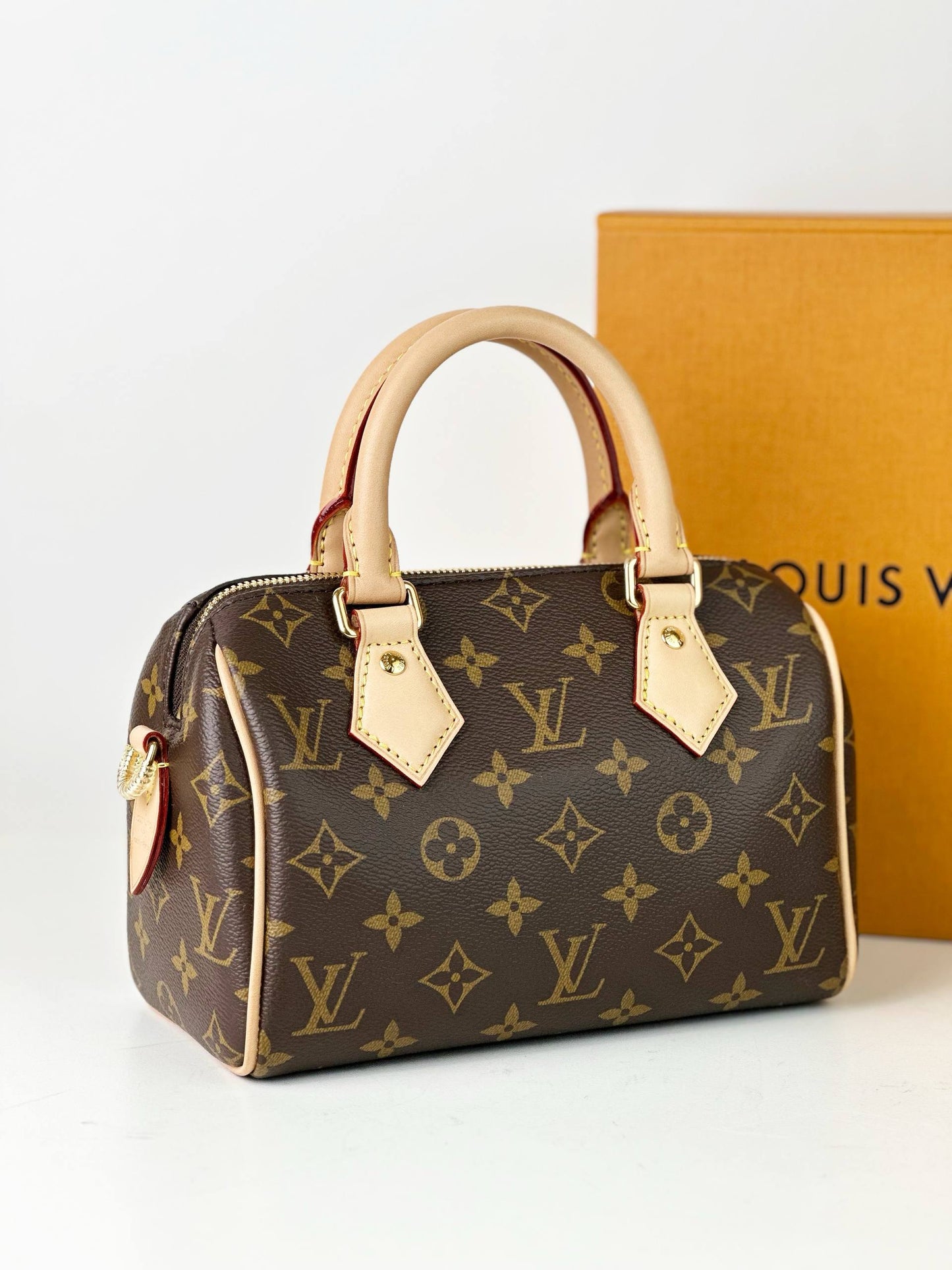 LOUIS VUITTON SPEEDY BANDOULIERE 20 MONOGRAM TOP HANDLE BAG WITH BEIGE PINK STRAP