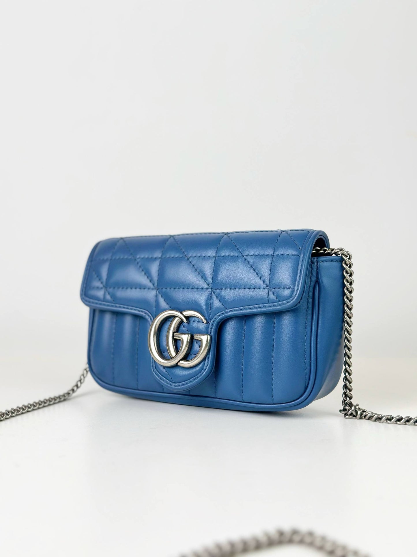 GUCCI GG ARIA MARMONT SUPER MINI BLUE CROSSBODY BAG