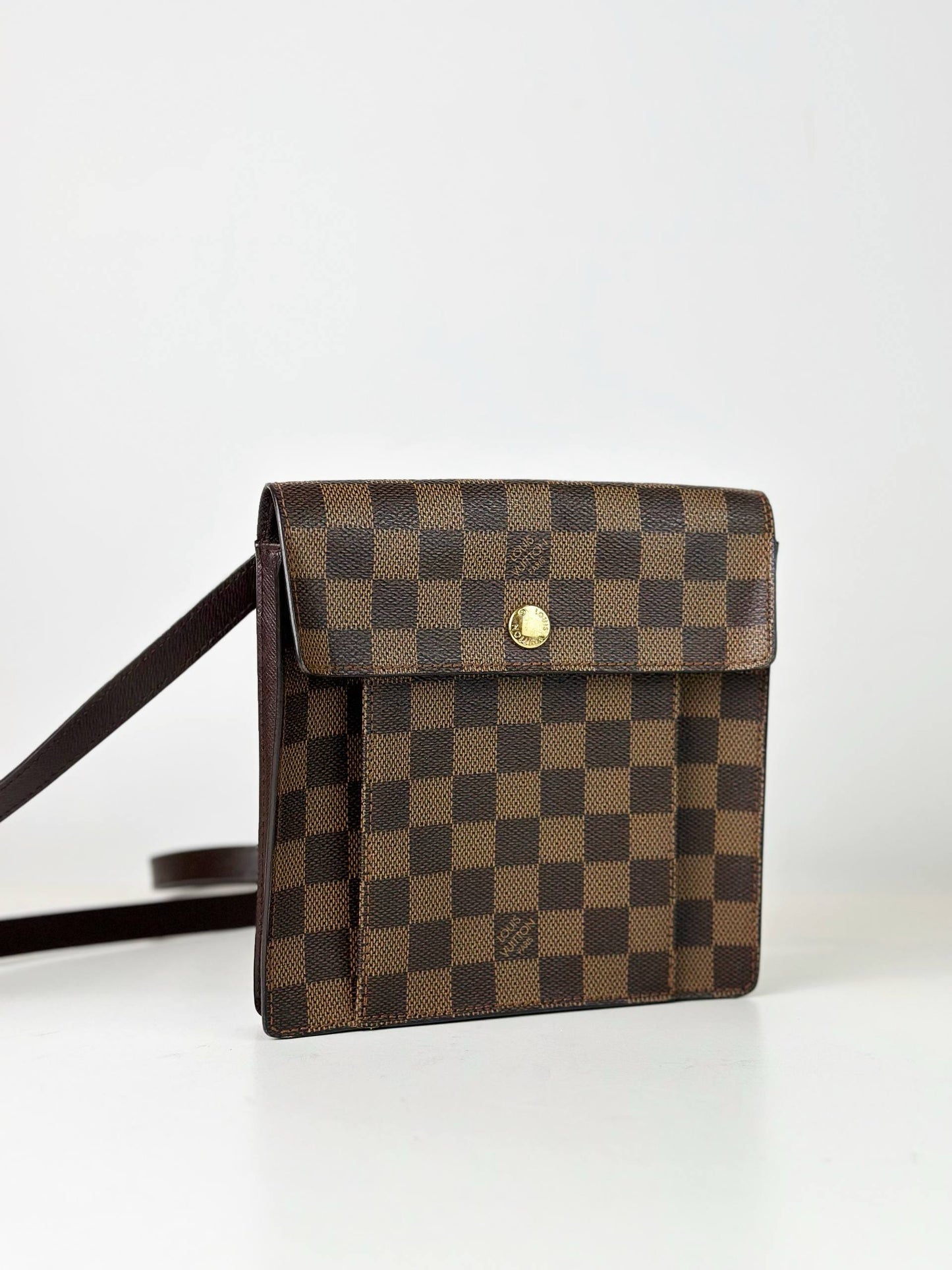 LOUIS VUITTON PIMLICO DAMIER EBENE CROSSBODY BAG
