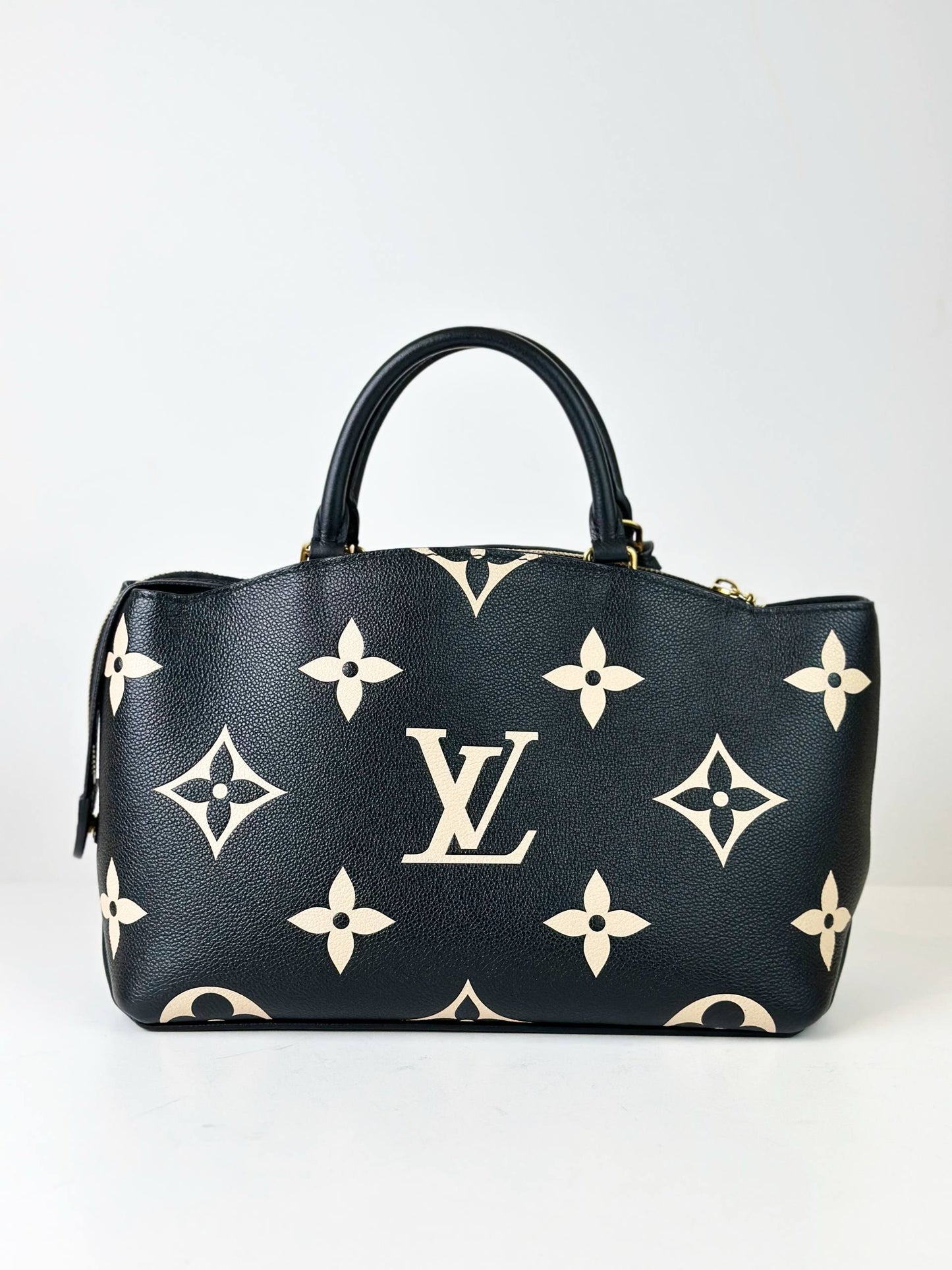 LOUIS VUITTON PETIT PALAIS PM MONOGRAM EMPREINTE HANDBAG WITH STRAP