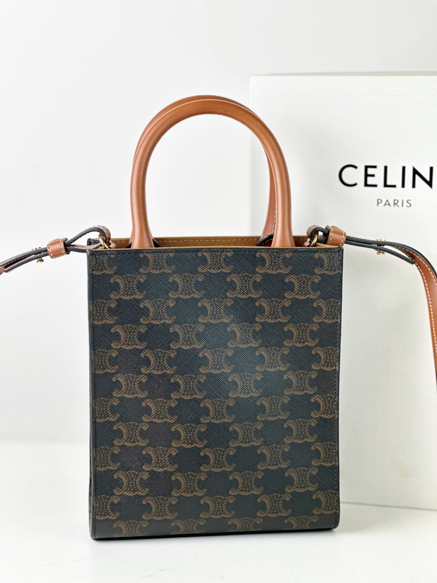 CELINE MINI CABAS VERTICAL BAG