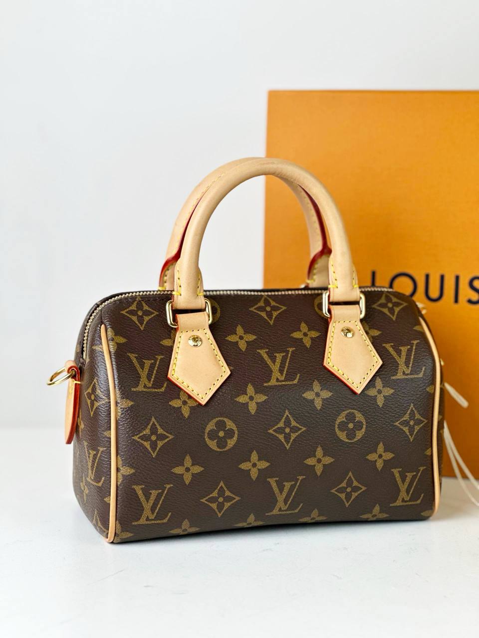 LOUIS VUITTON SPEEDY BANDOULIERE 20 MONOGRAM TOP HANDLE BAG WITH STRAP