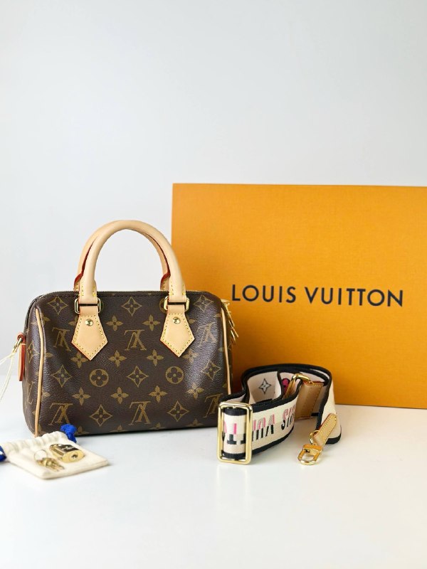 LOUIS VUITTON SPEEDY BANDOULIERE 20 MONOGRAM TOP HANDLE BAG WITH STRAP