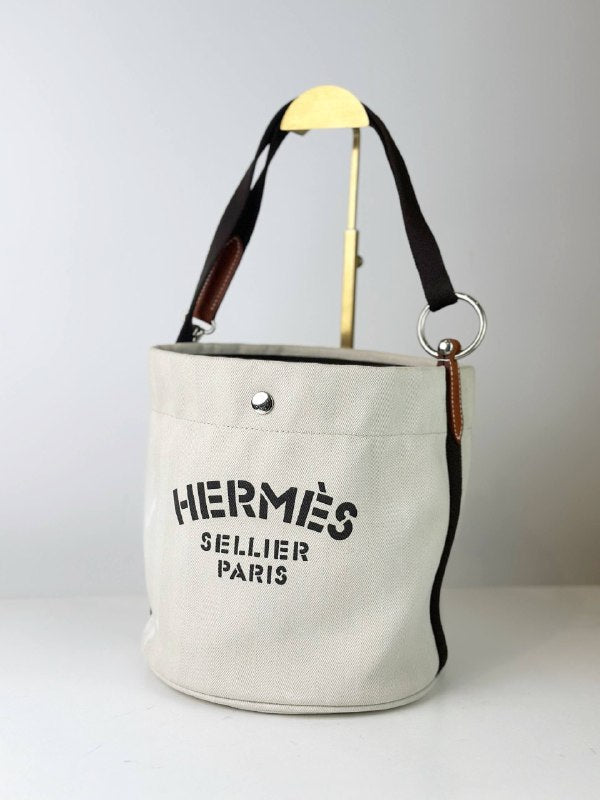HERMES SAC DE PANSAGE BUCKET BAG