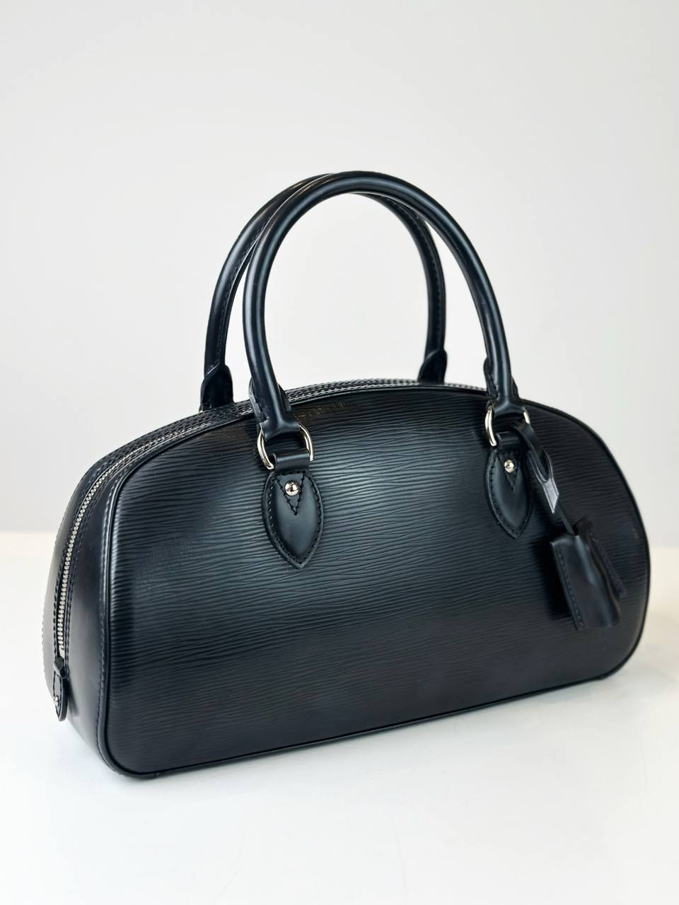 LOUIS VUITTON JASMIN EPI LEATHER BLACK TOP HANDLE BAG