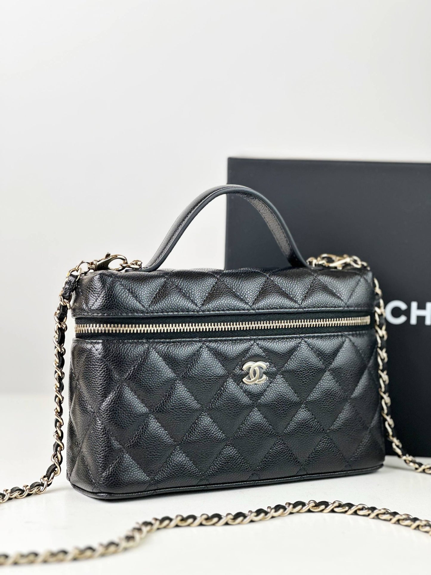 CHANEL LP CAVIAR QUILTED BLACK VANITY BAG