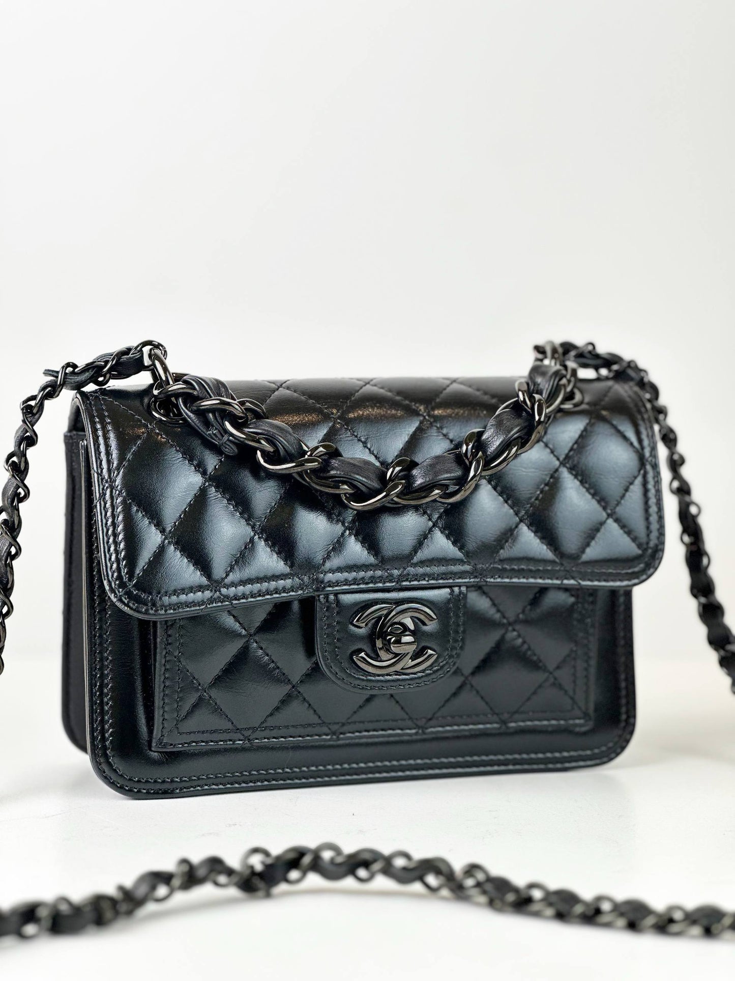 CHANEL CC FRONT POCKET MINI FLAP SO BLACK CROSBODY BAG