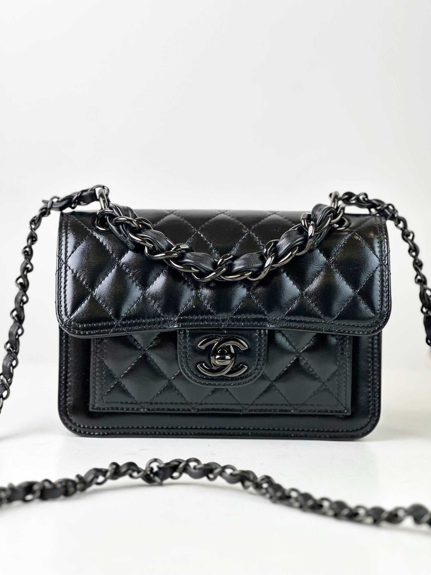 CHANEL CC FRONT POCKET MINI FLAP SO BLACK CROSBODY BAG