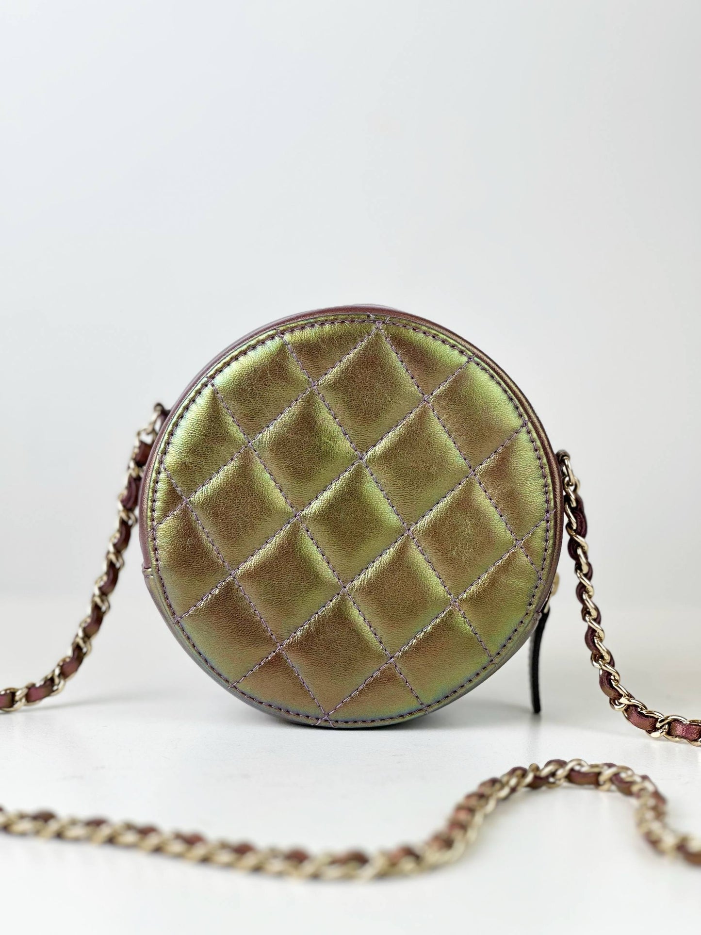 CHANEL IRIDESCENT ROUND CC METALLIC PURPLE CROSSBODY BAG