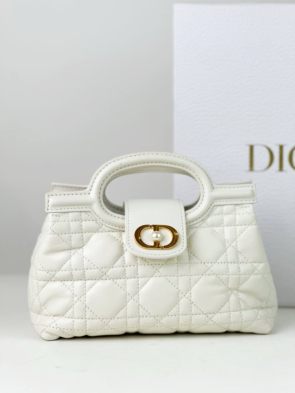 DIOR JOLIE WHITE CANNAGE HANDBAG WITH STRAP