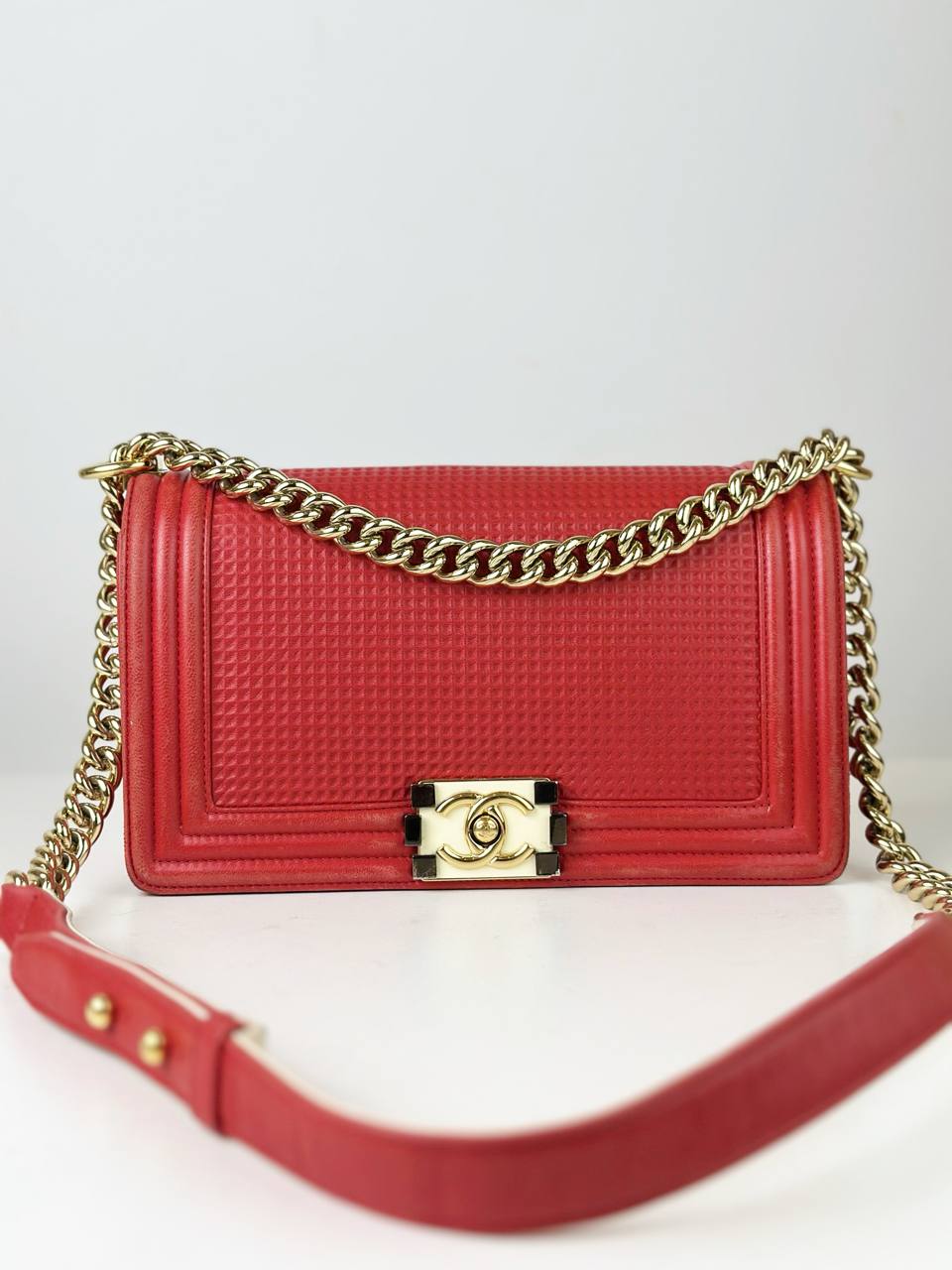 CHANEL LE BOY CUBE EMBOSSED RED MEDIUM FLAP SHOULDER BAG