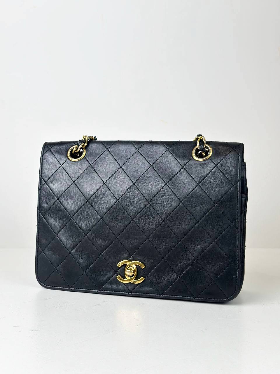 CHANEL CC QUILTED FLAP SHOULDER BAG