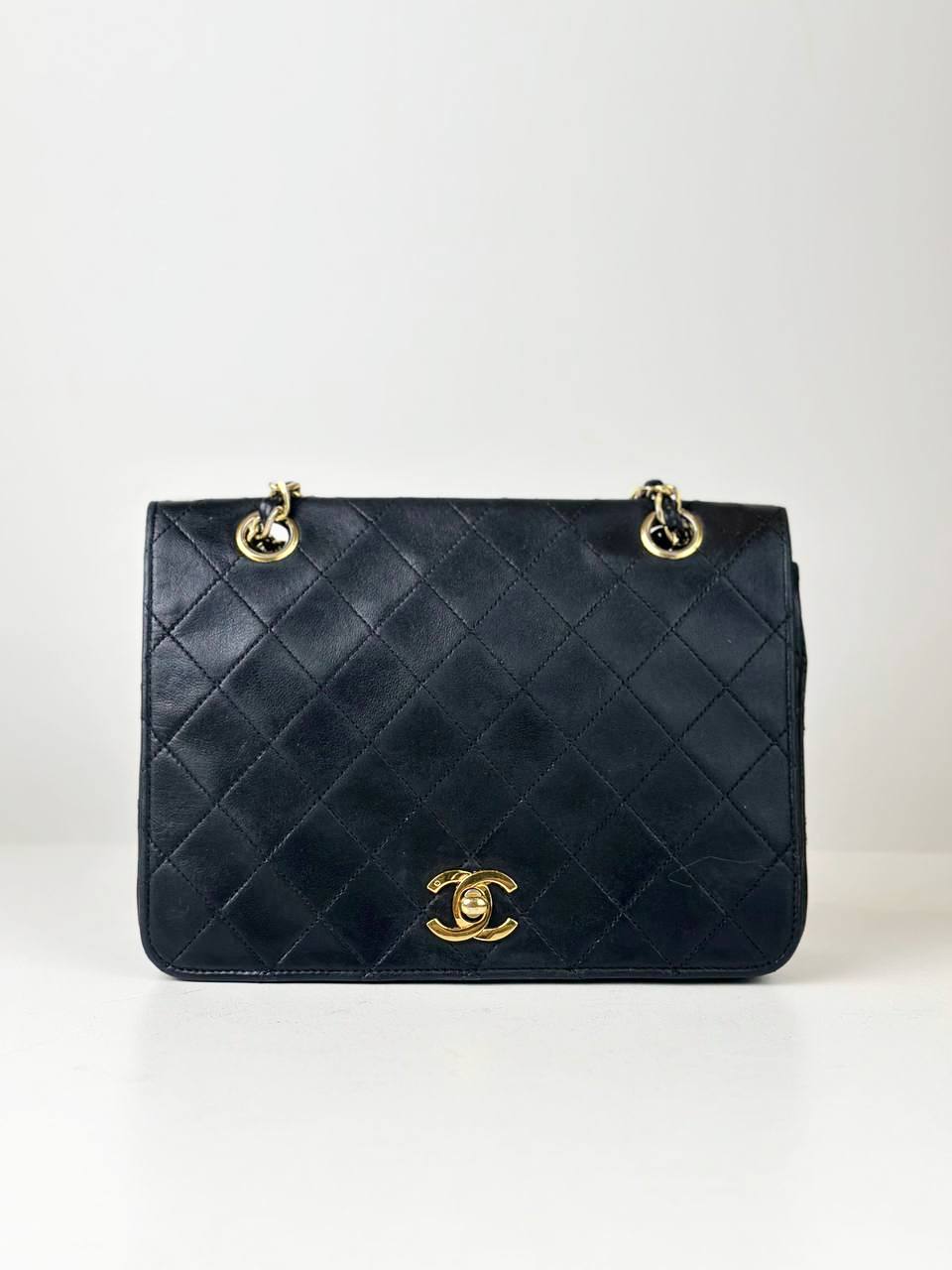 CHANEL CC QUILTED FLAP SHOULDER BAG