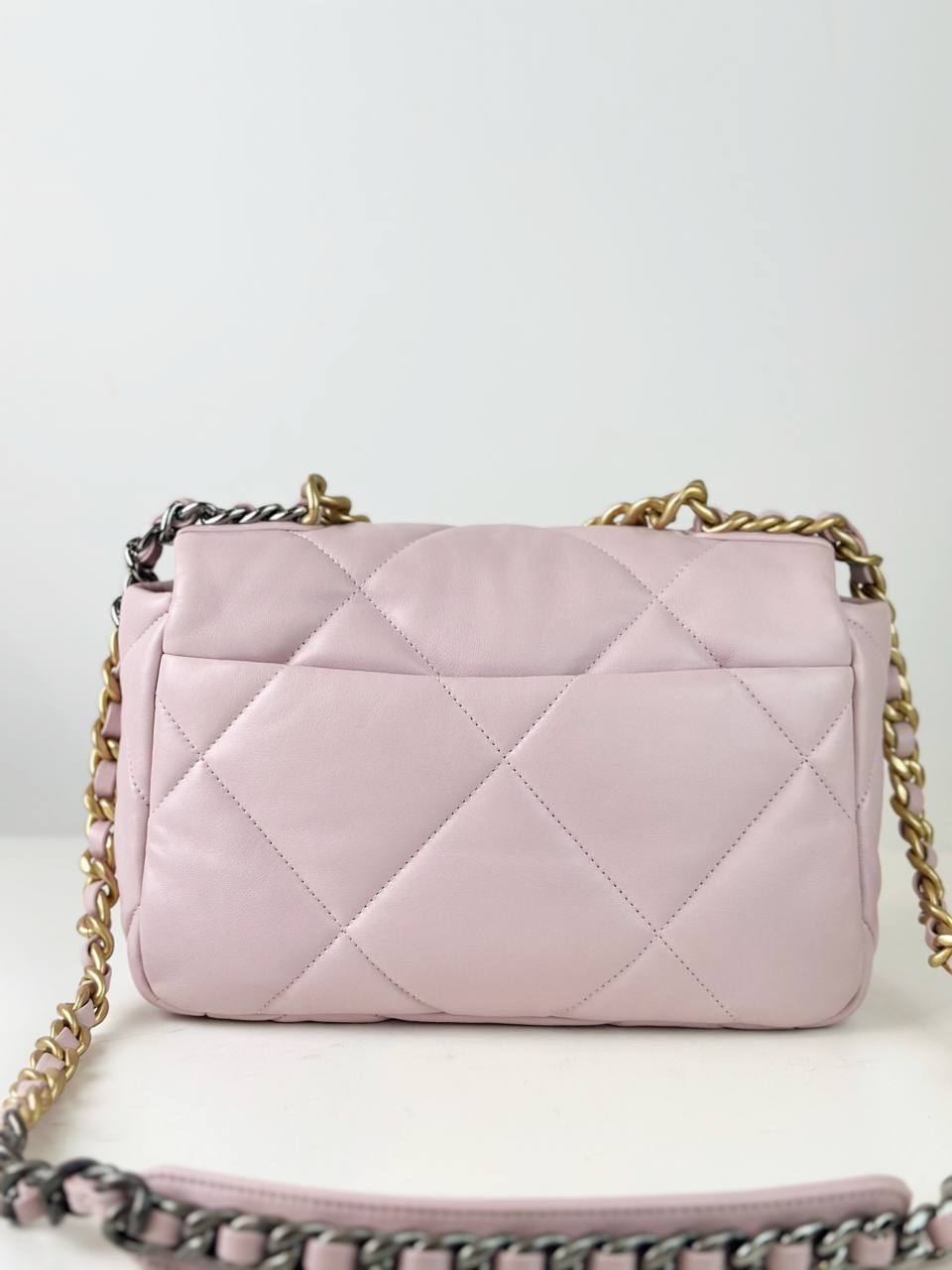 CHANEL QUILTED 19 PINK MEDIUM FLAP CROSSBODY BAG