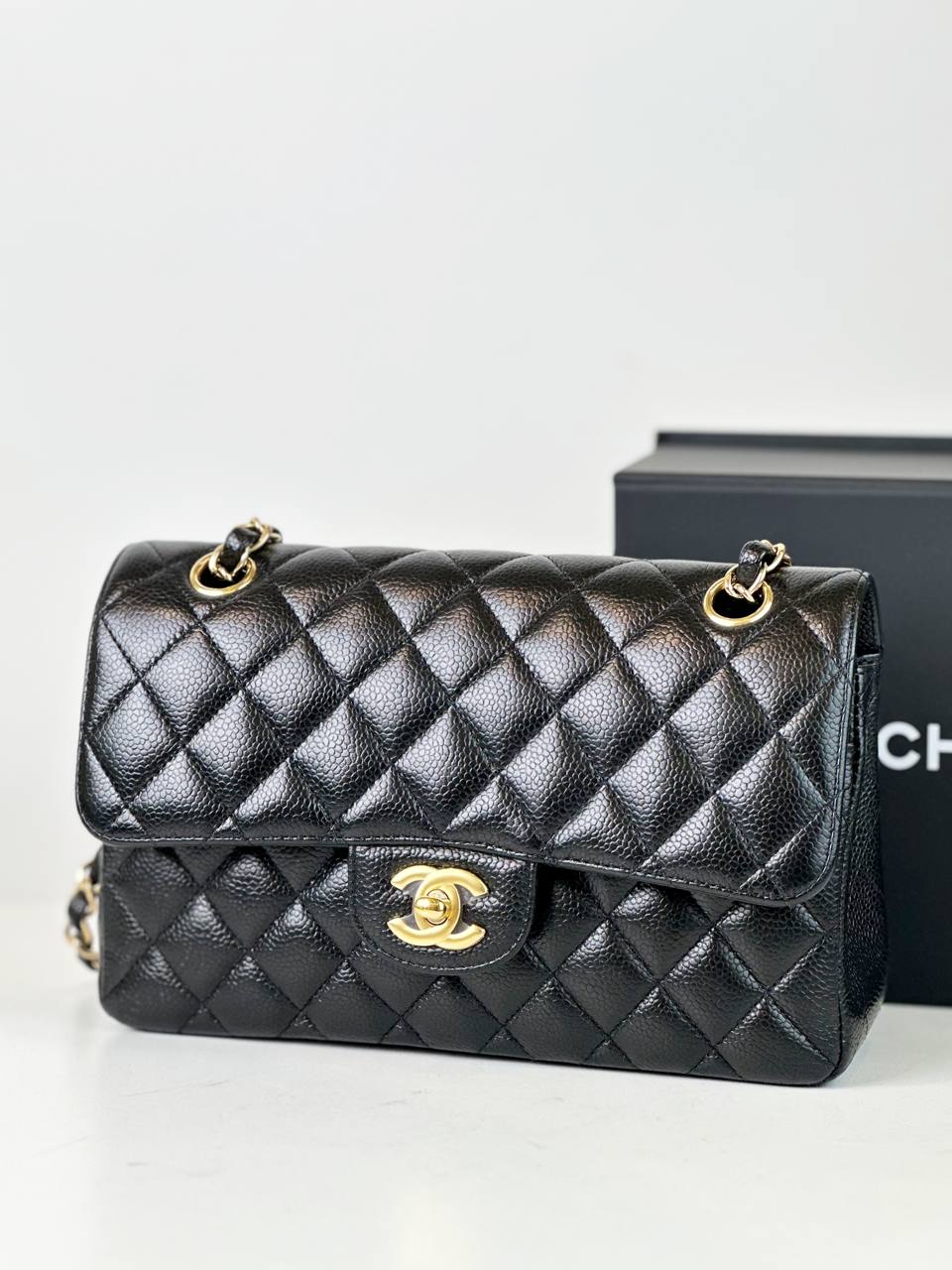 CHANEL CLASSIC FLAP CAVIAR BLACK SMALL SHOULDER BAG GHW