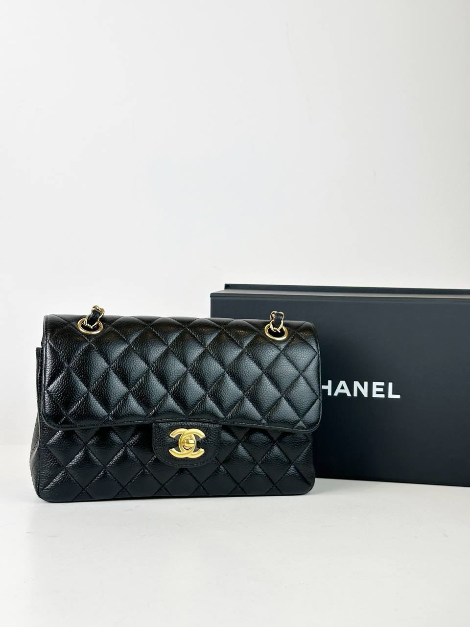 CHANEL CLASSIC FLAP CAVIAR BLACK SMALL SHOULDER BAG GHW