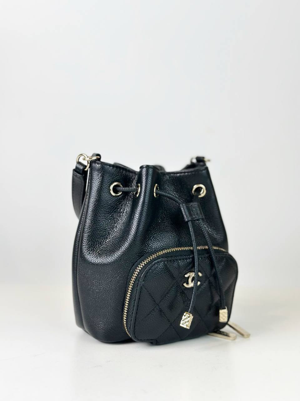 CHANEL BUSINESS AFFINITY CAVIAR BLACK MINI BUCKET BAG