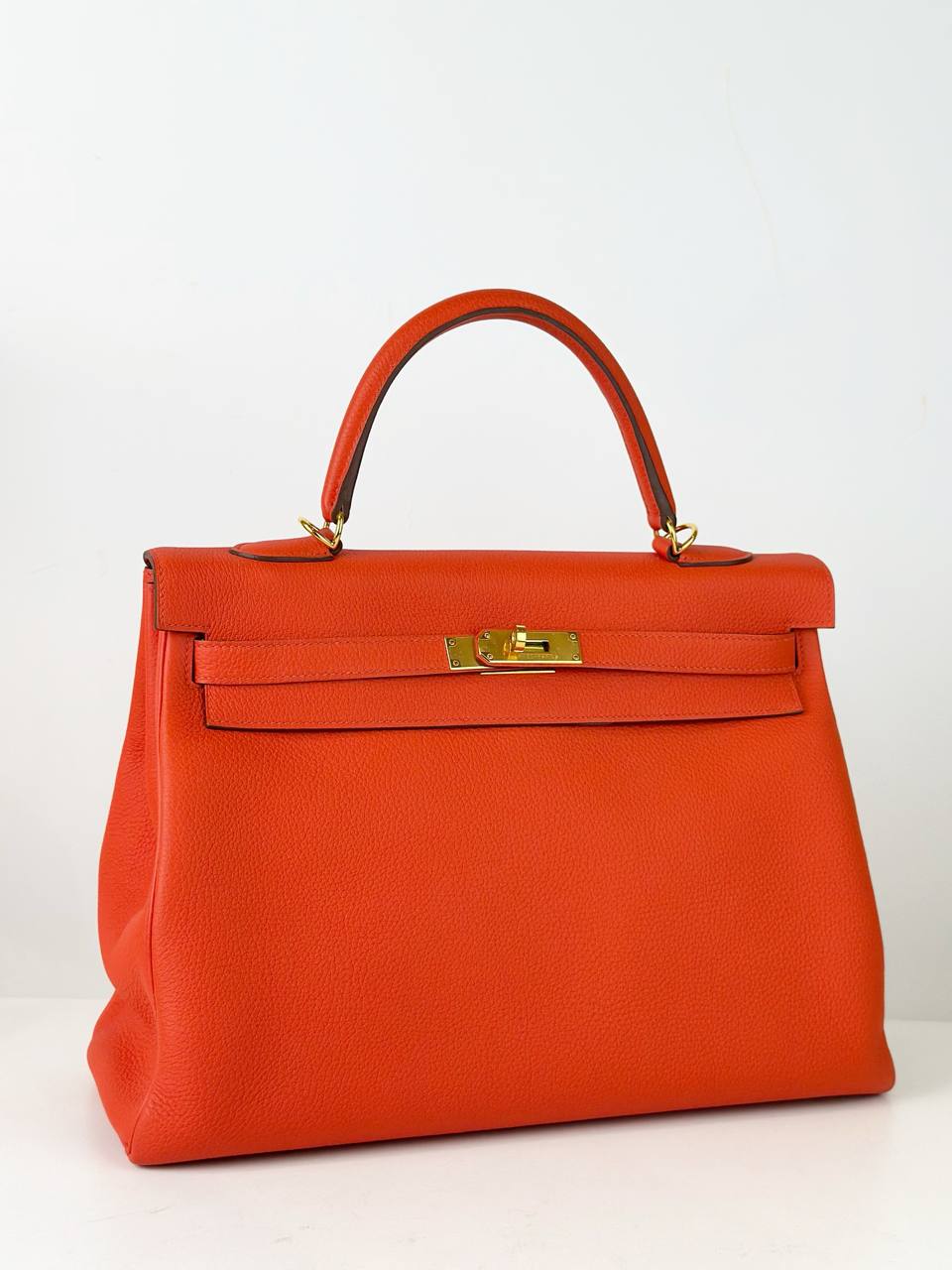 HERMES KELLY RETOURNE 34 ORANGE TAURILLON CLEMENCE LEATHER HANDBAG GHW
