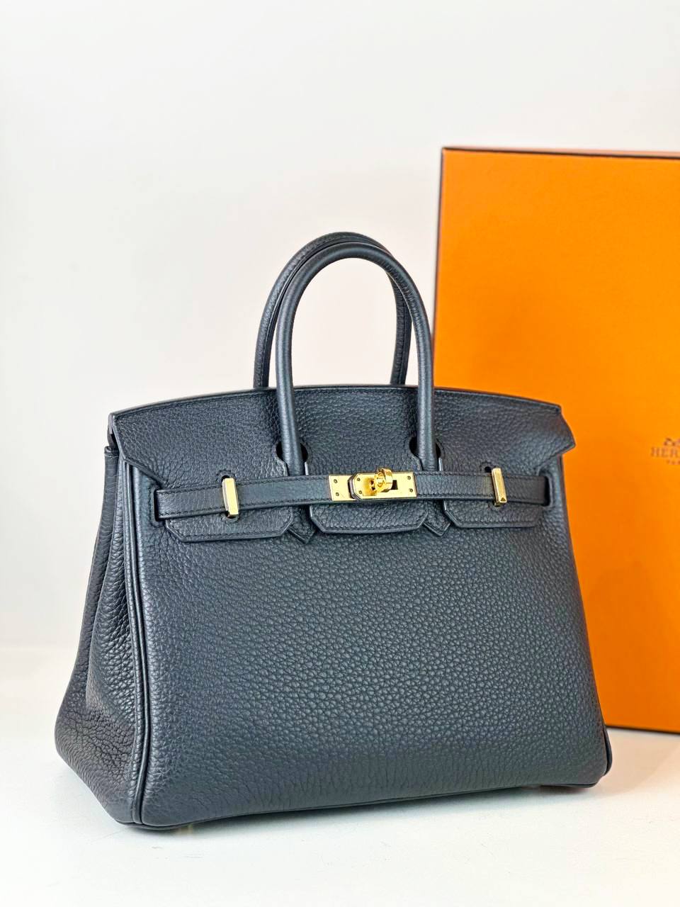 HERMES BIRKIN 25 NOIR HANDBAG GHW