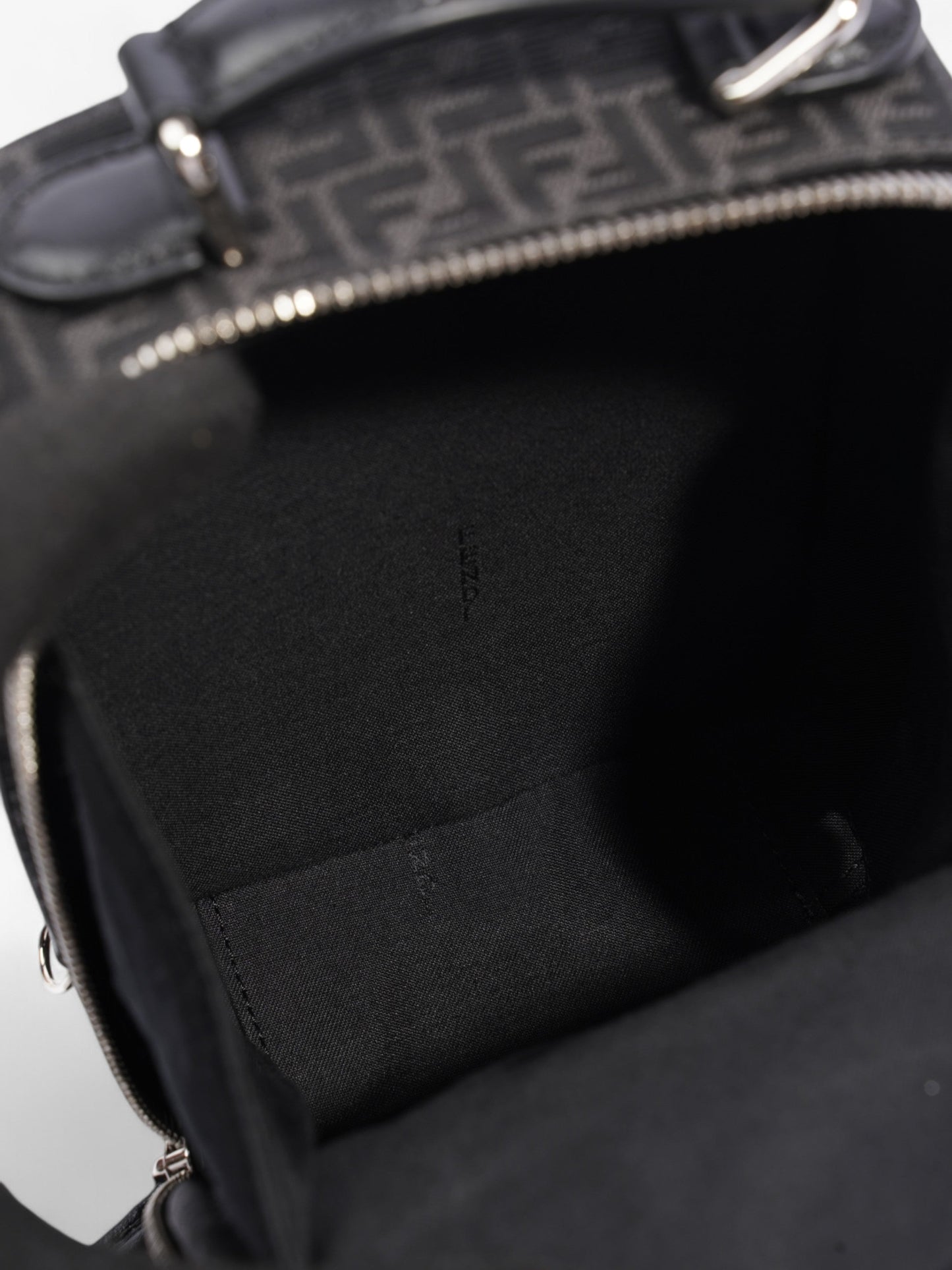 Fendi Kan I Shoulder Bag - Ewore Bags