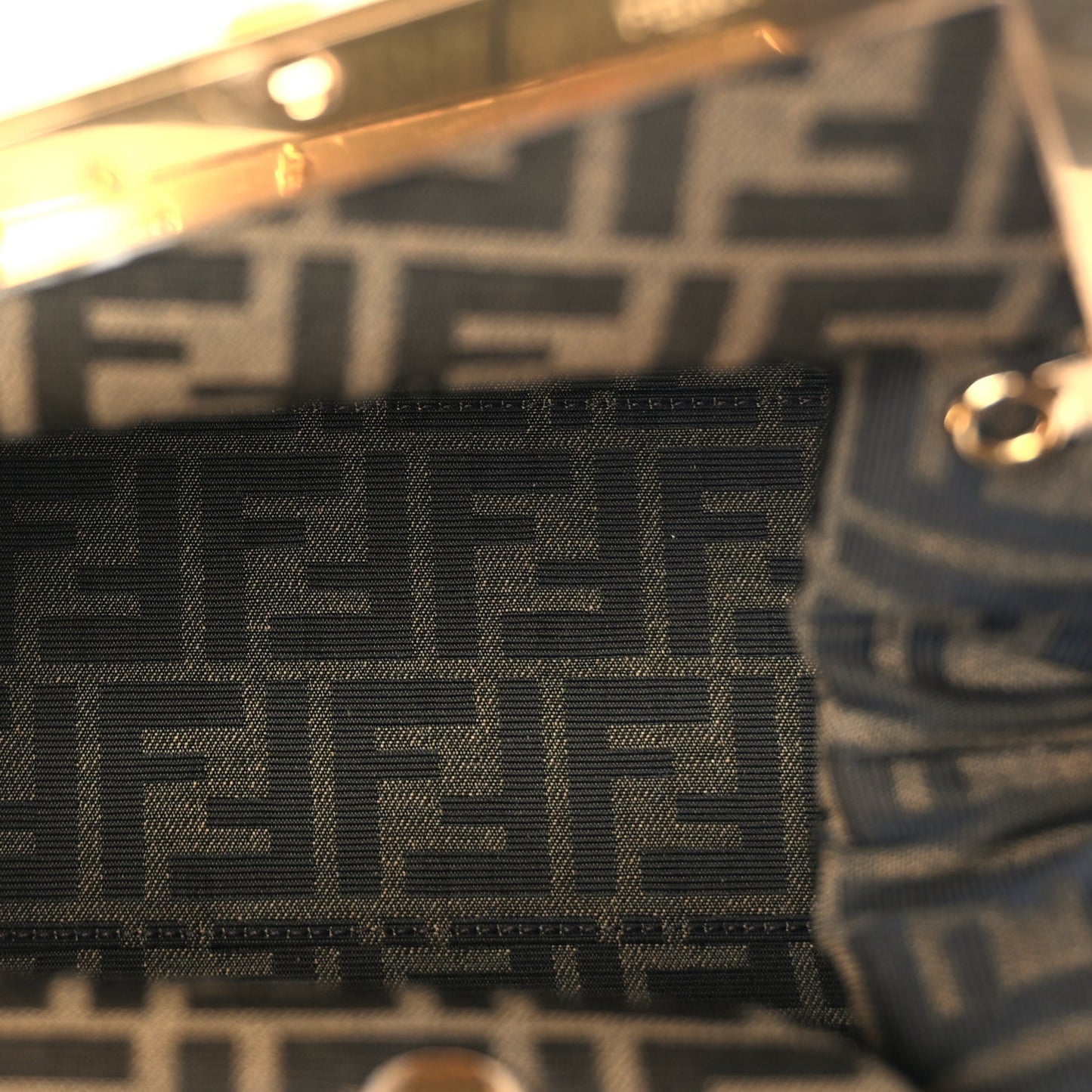 Fendi Shiny Nappa Medium Fendi First Caramello