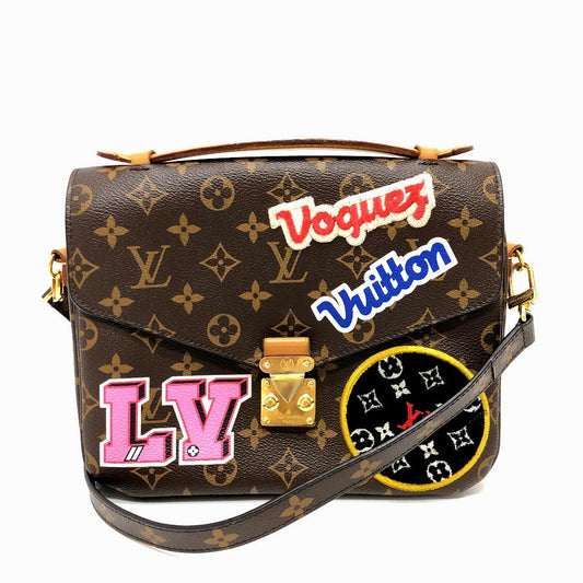 LOUIS VUITTON Handbag Monogram canvas Brown Pochette Metis MM Women