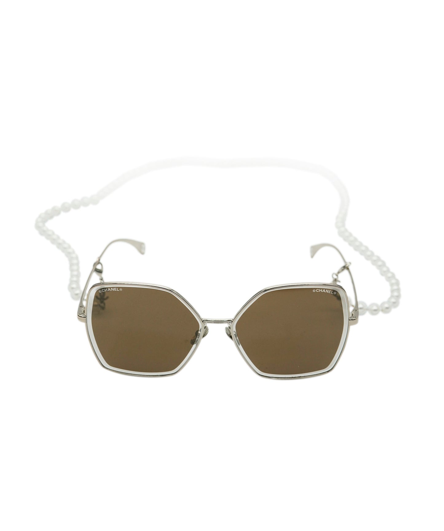 Chanel Butterfly sunglasses with removable necklace, brand new with purse and   original invoice DBXS3370