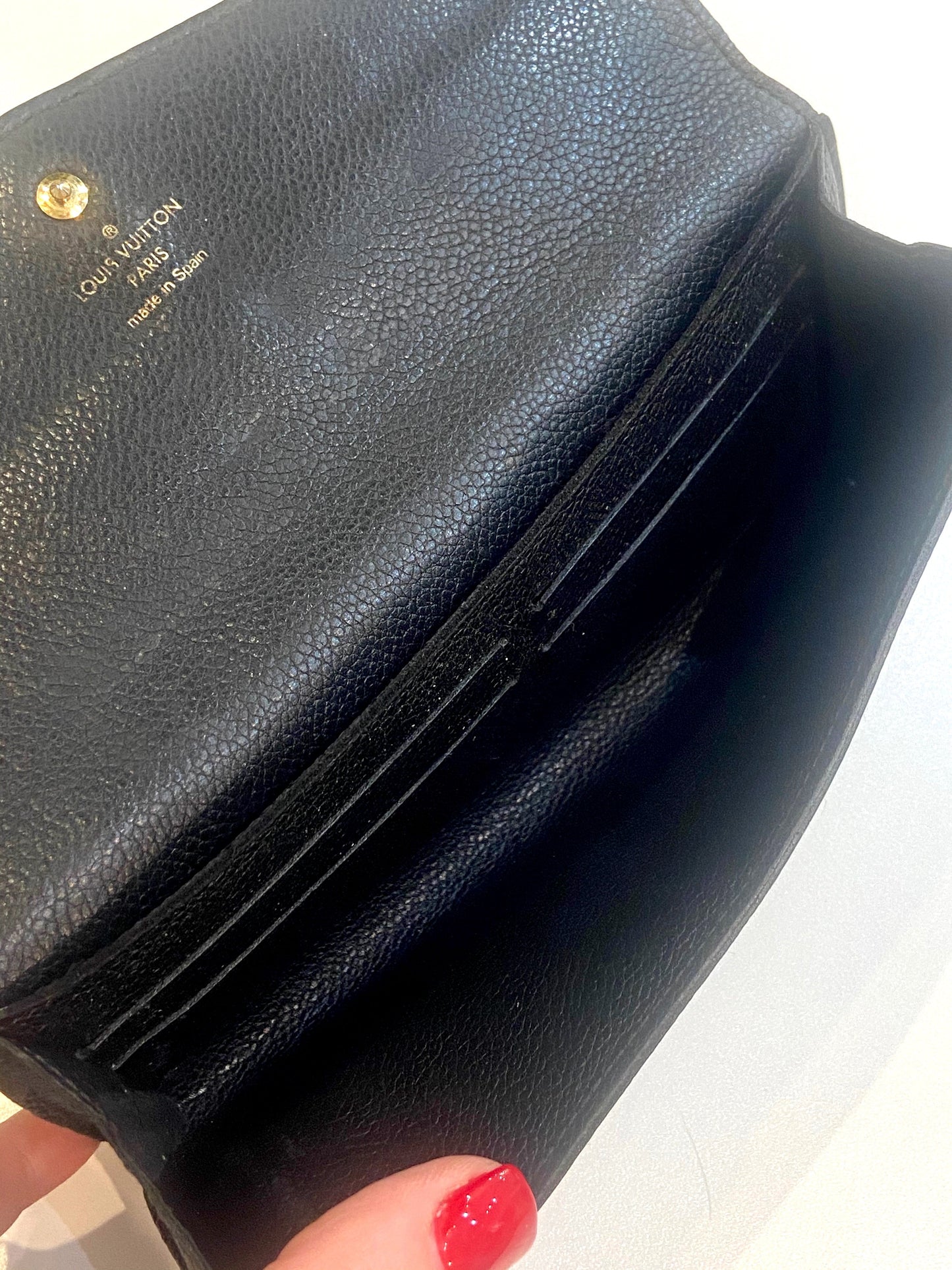 LOUIS VUITTON EMPREINTE LEATHER MONOGRAM SARAH WALLET-HS