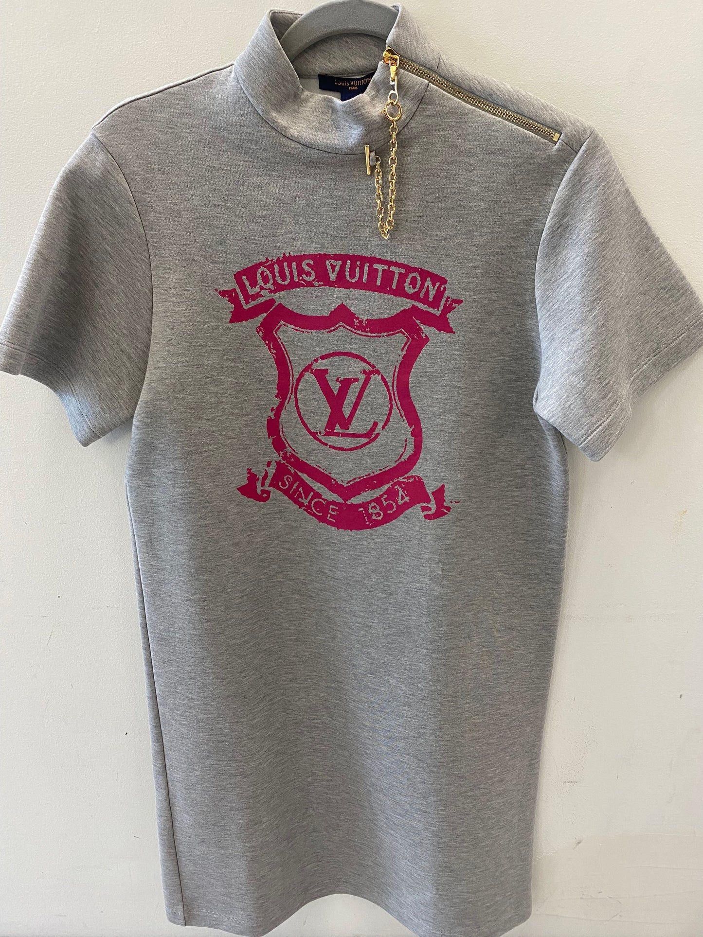 LOUIS VUITTON COAT OF ARMS T-SHIRT DRESS