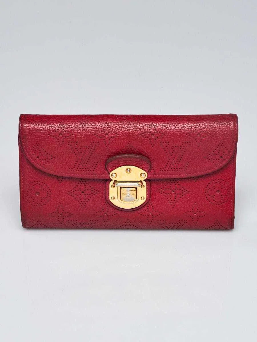 LOUIS VUITTON MAHINA LEATHER AMELIA WALLET
