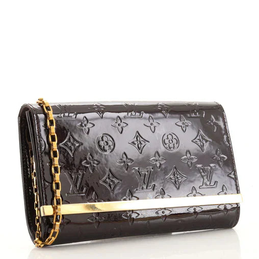 Louis Vuitton Amarante Monogram Vernis Rossmore MM Clutch