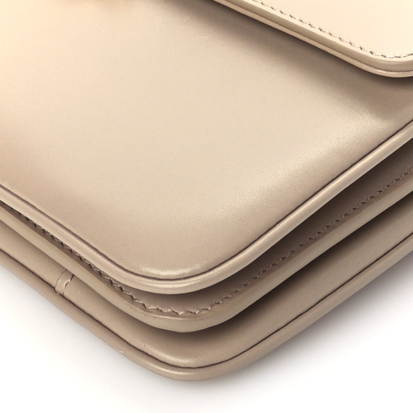 Saint Laurent Smooth Calfskin Le Maillon Satchel Beige