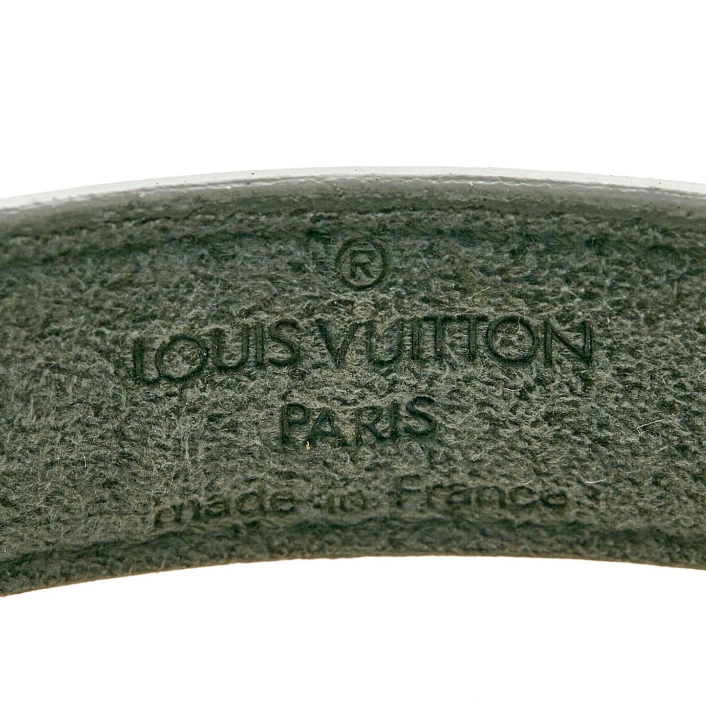 Louis Vuitton Cyber Epi Good Luck Bracelet (SHG-31027)