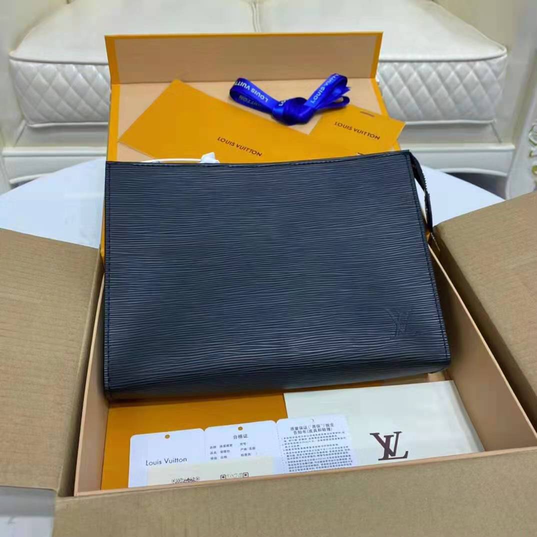Louis Vuitton LV Unisex Pochette Voyage MM Taiga Leather Zip Closing System Clutch