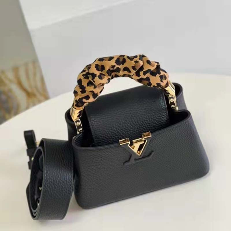 Louis Vuitton LV Women Capucines MM Black Taurillon Cowhide Leather Handbag