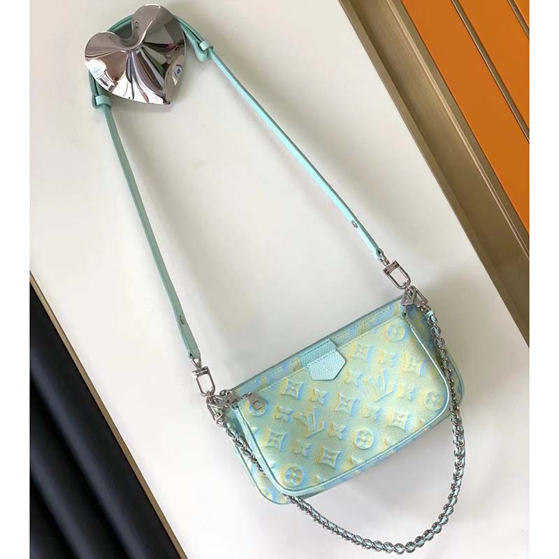 Louis Vuitton LV Women Multi Pochette Accessoires Green Sprayed Embossed Grained Cowhide Clutch