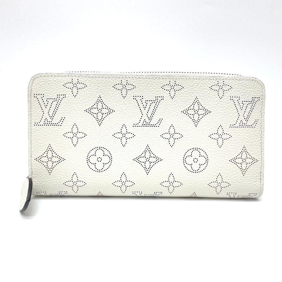 LOUIS VUITTON MONOGRAM MAHINA ZIP AROUND WALLET
