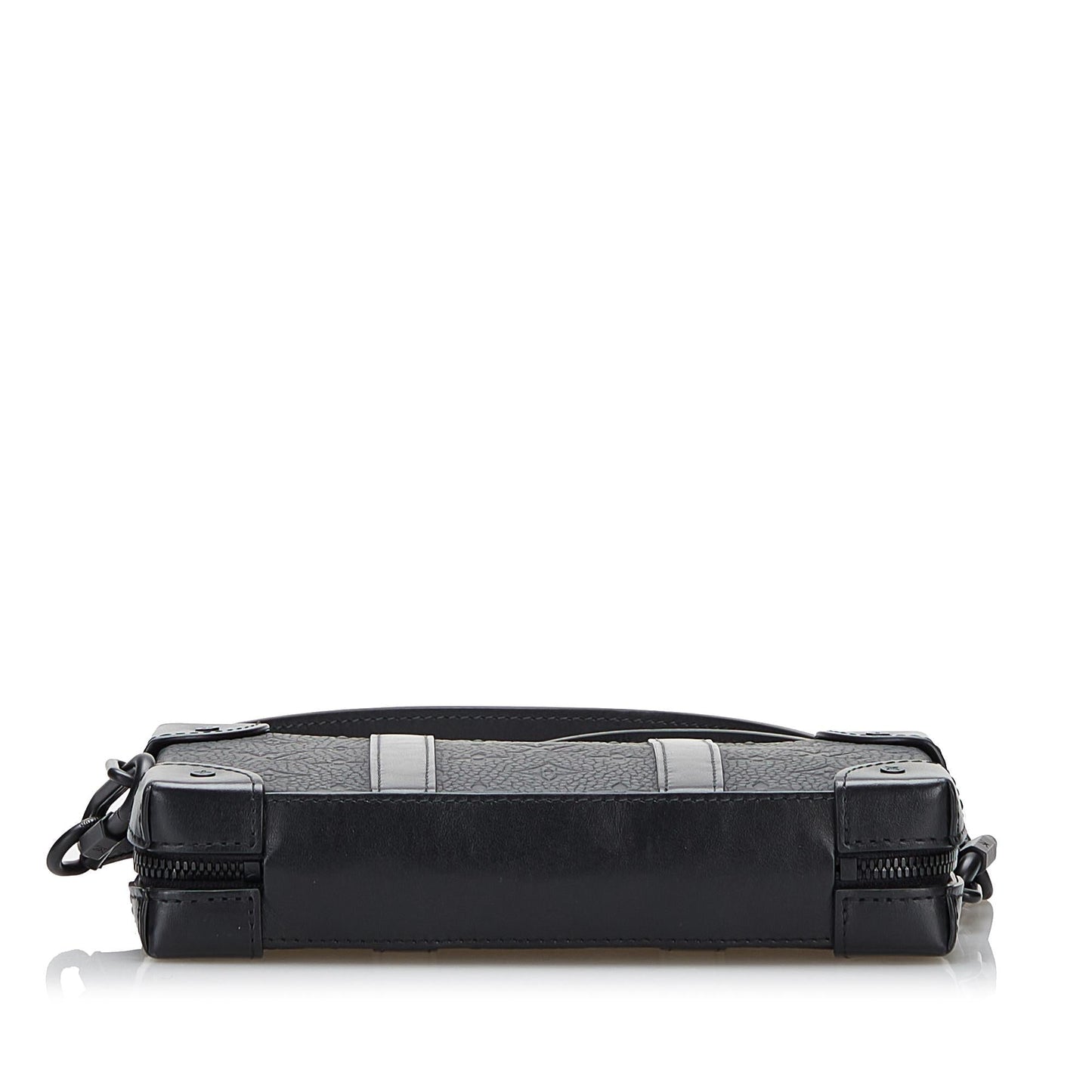 Louis Vuitton Monogram Taurillon Soft Trunk Wallet (SHG-H4CnUJ)
