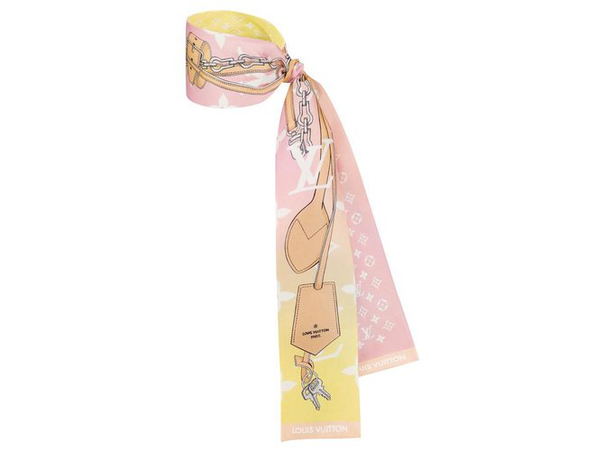 LOUIS VUITTON Monogram Silk Bandeau Printed Rose