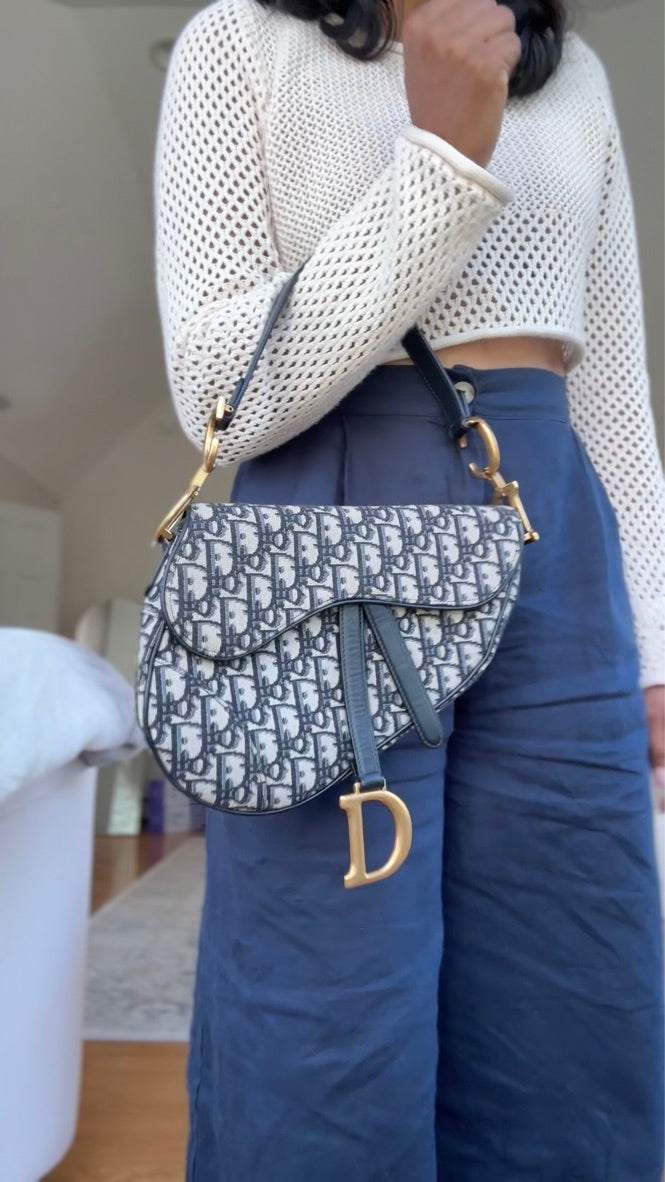 Christian Dior Classic Oblique Saddle Bag (Medium)