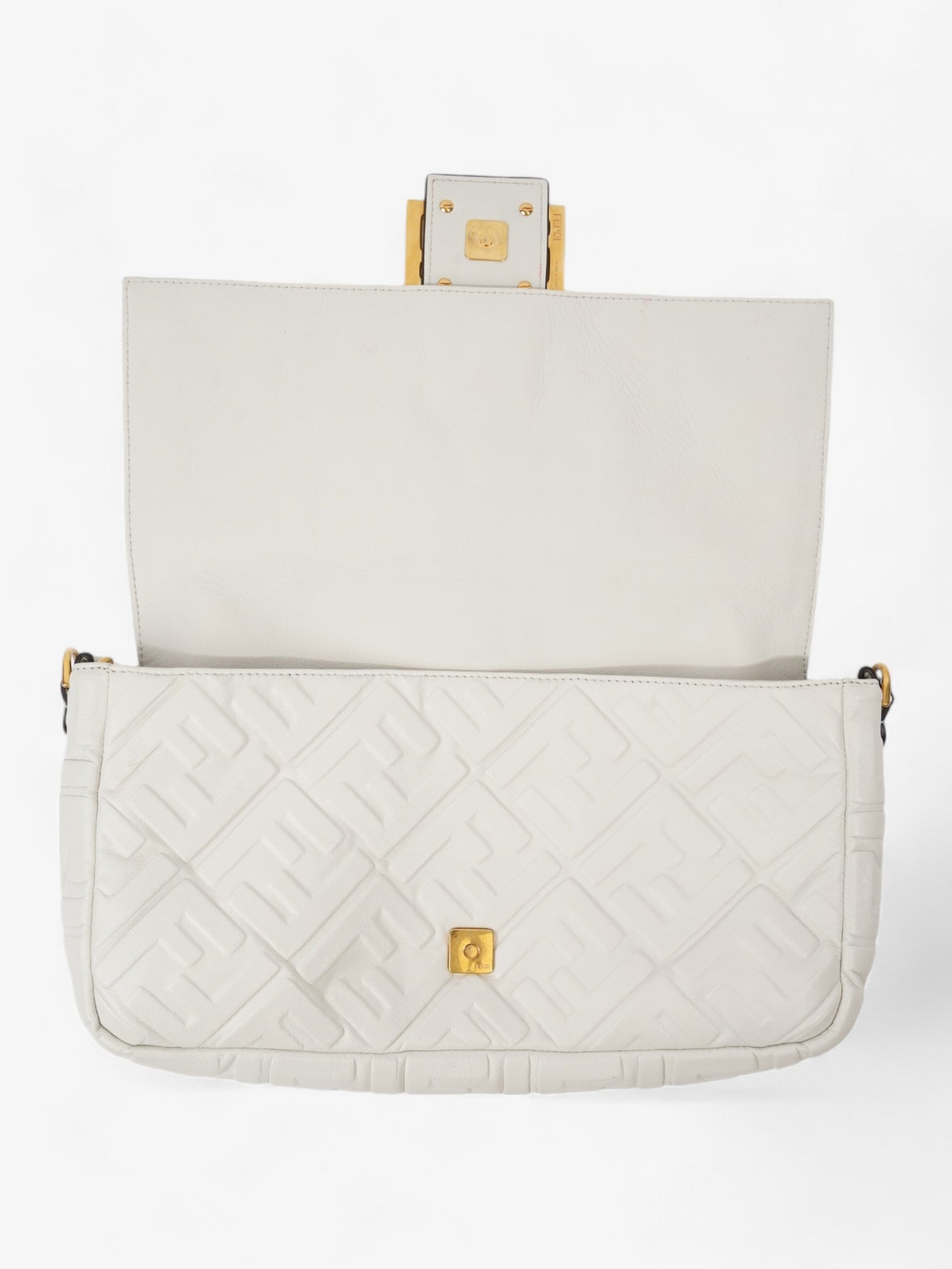 Fendi Baguette Shoulder Bag - Ewore Bags