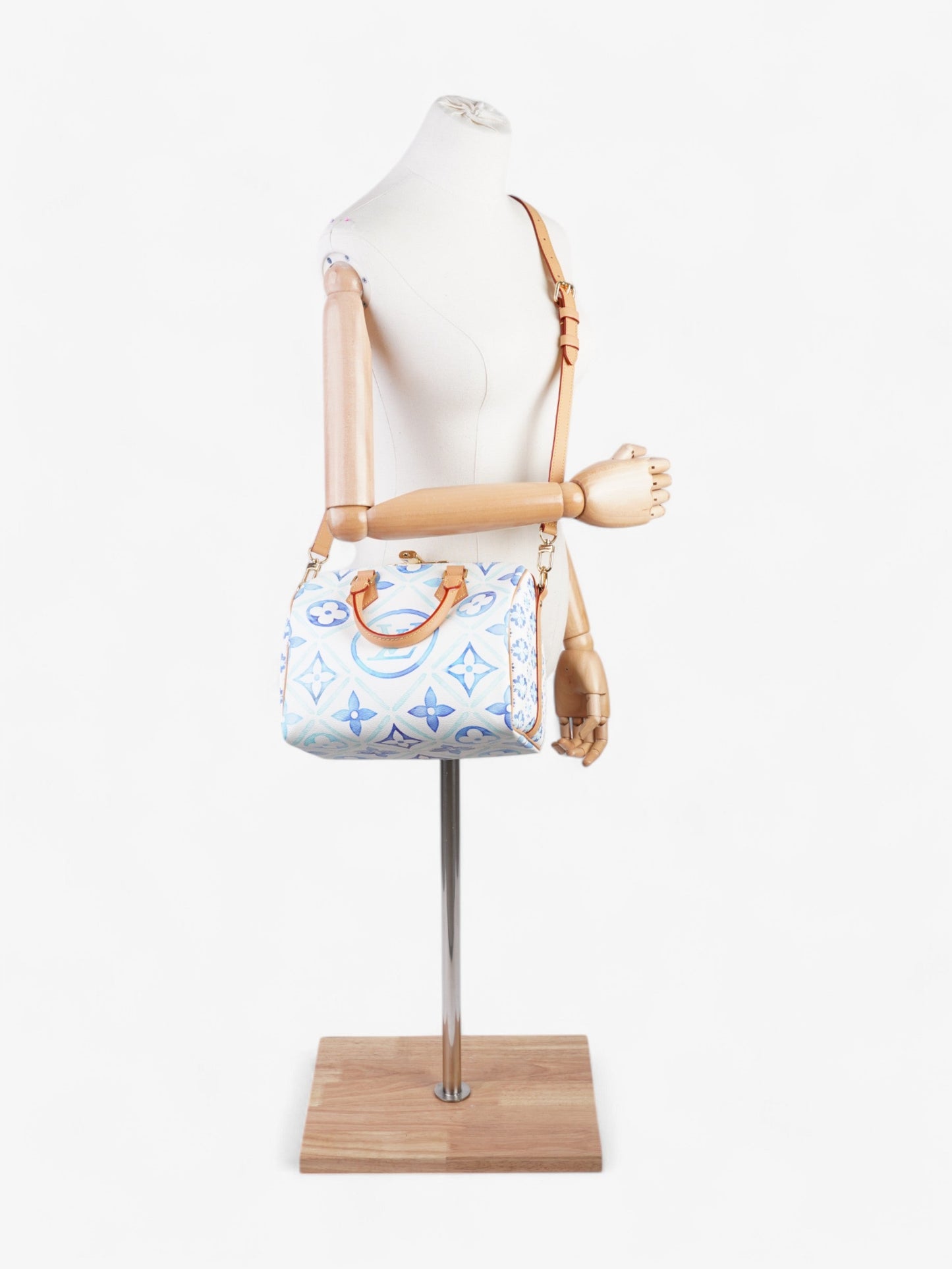 Louis Vuitton LV By The Pool Speedy BandouliÃ¨re Lagoon Blue / White Coated Canvas 25