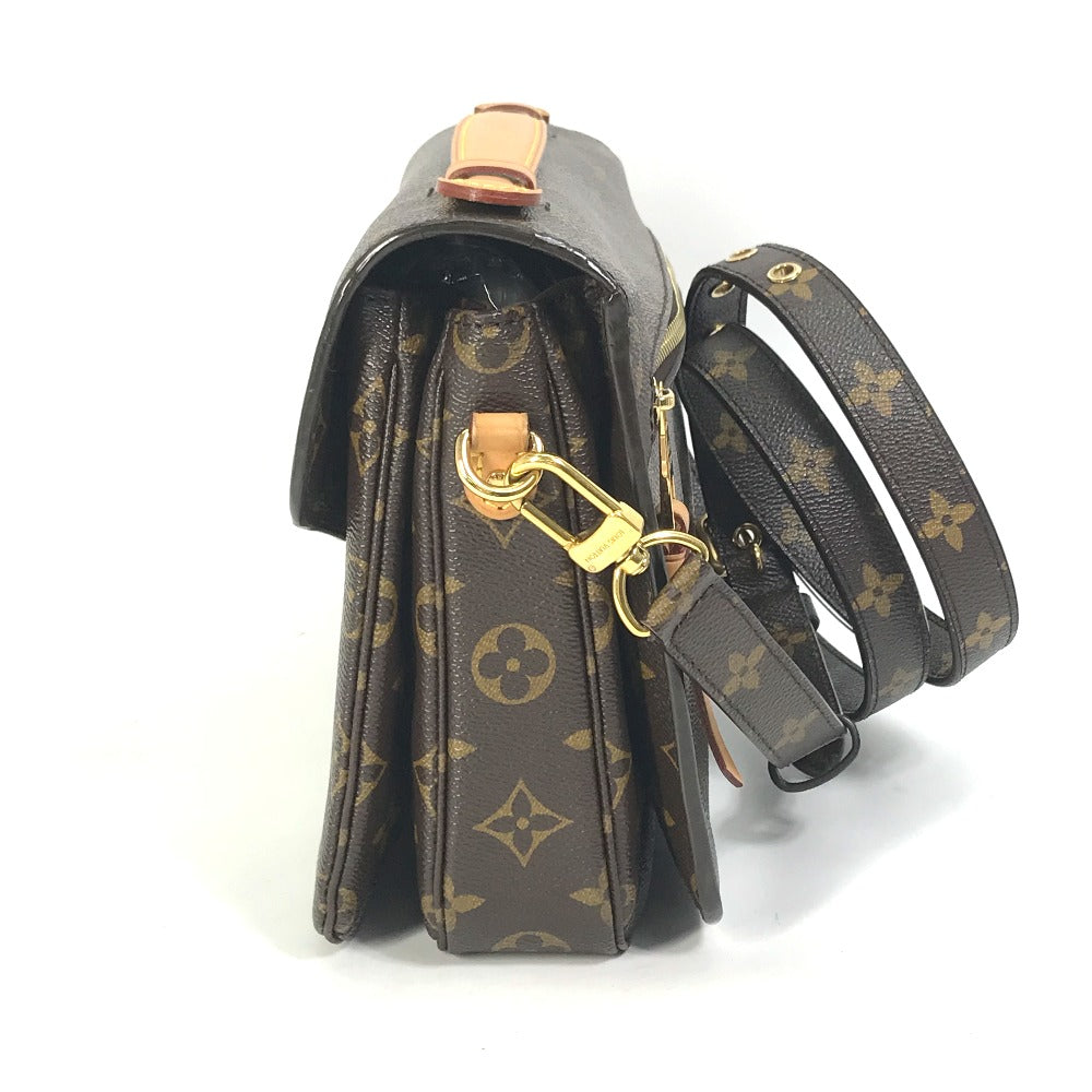 LOUIS VUITTON Handbag Monogram canvas Brown Monogram Pochette Metis MM Women
