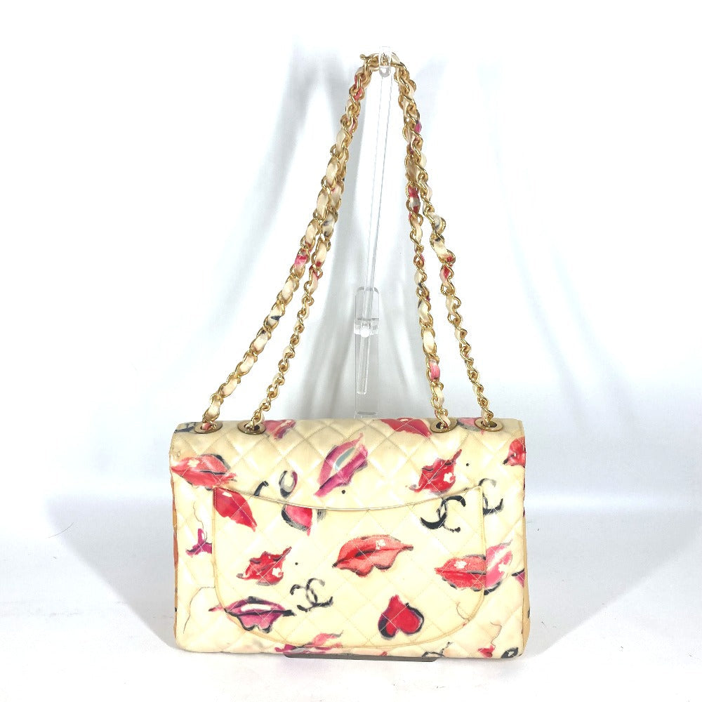 Chanel Matelassé Shoulder Bag - Ewore Bags