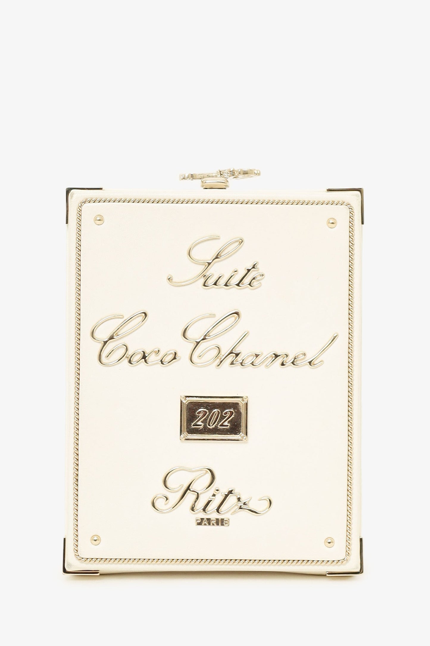 Chanel™ 2017-18 White Lambskin -Cosmopolite Coco In Ritz Clutch with Chain