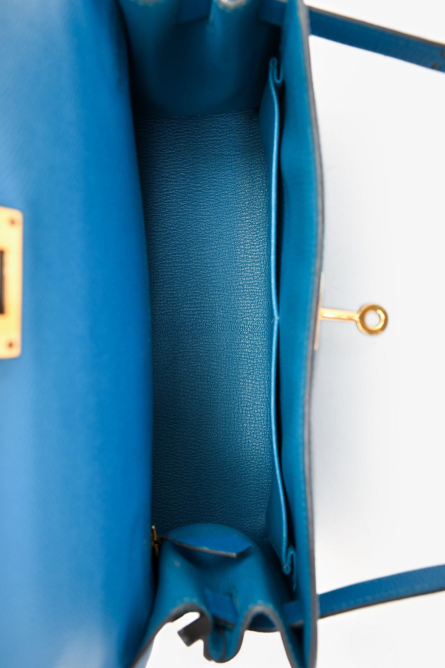 Hermès 2014 Blue Epsom Leather Kelly 28 GHW with Strap (As Is)