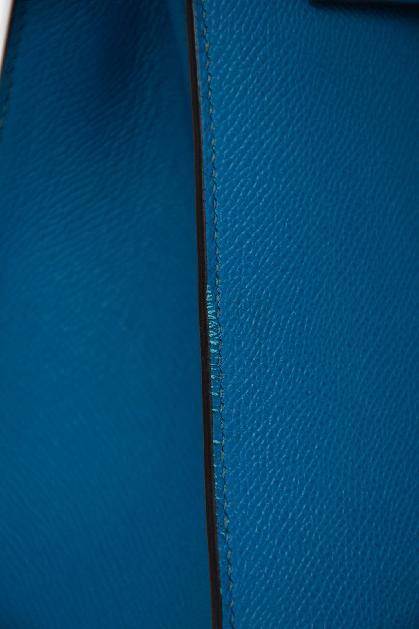 Hermès 2014 Blue Epsom Leather Kelly 28 GHW with Strap (As Is)